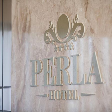 Hotel Perla โรกอซนิซา ภายนอก รูปภาพ