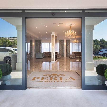 Hotel Perla โรกอซนิซา ภายนอก รูปภาพ